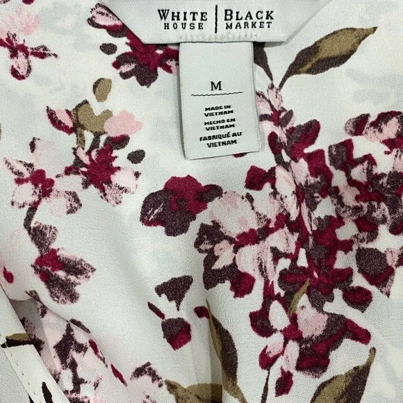 White House Black Market Floral Blouse - Picture 6 of 6